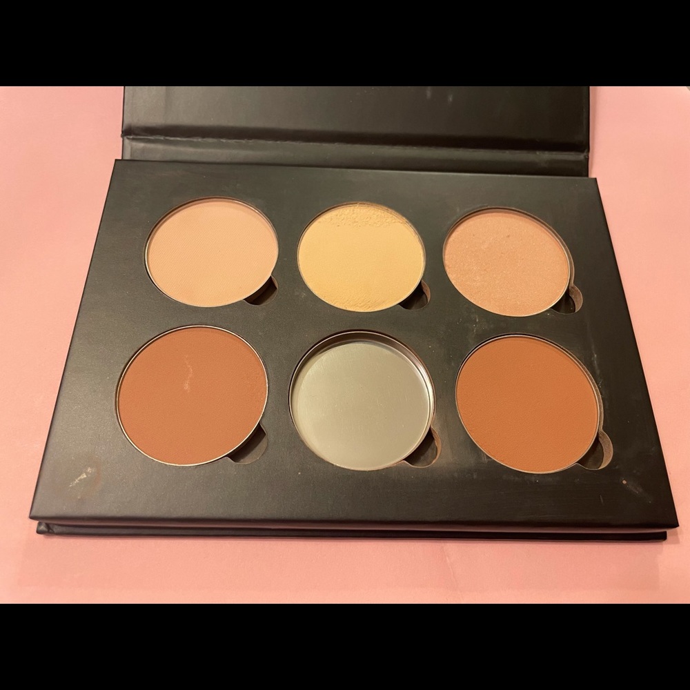 Anastasia Beverly Hills Contour Kit Light/Medium